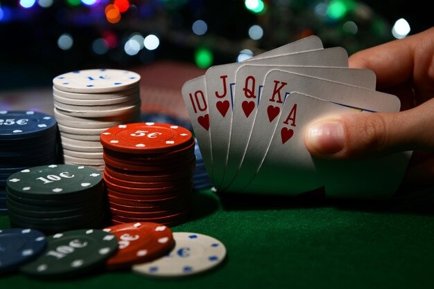 papabet88 live-dealer tables on mobile app showing blackjack and roulette